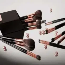 ROSE GOLD 13-PIECE BRUSH SET BY BH COSMETICS